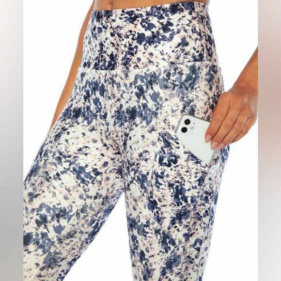 Balance Collection Speckle Tie-Dye Eclipse Leggings sz Med - Picture 4 of 14